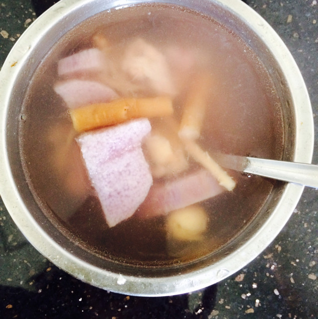 清凉补汤配料大全:炖汤做法一网打尽