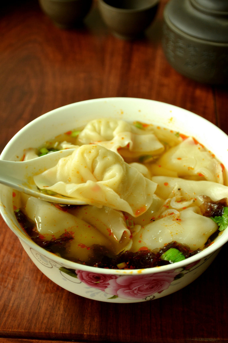 丝瓜馄饨面做法详解:鲜香滑嫩的家常美味