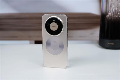 首发麒麟9030Pro！华为Mate80ProMax图赏(图8)