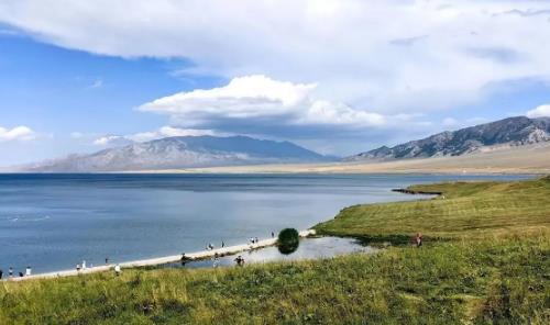 2024年6月份去新疆玩北疆还是南疆