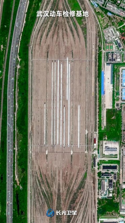 卫星眼里的中国最大高铁车库!妥妥的“陆地航母”(图3)