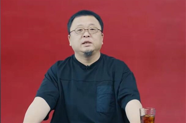 AI颠覆朋友圈(图3)