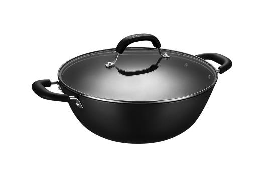 铁锅可以用洗洁精清洗吗？洗洁精伤锅吗