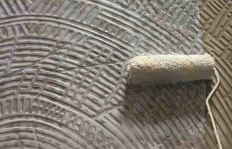 背胶刷4天后能重刷吗？二次施工影响粘性吗