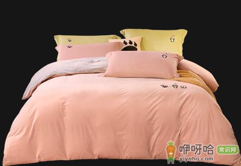 慕斯绒和牛奶绒哪个好?如何选择更保暖