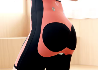 悬浮裤穿得紧吗？如何选择舒适版型