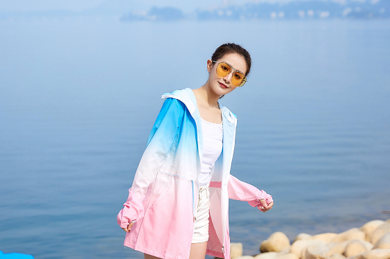 防晒衣披肩好还是常规好？如何挑选防晒衣