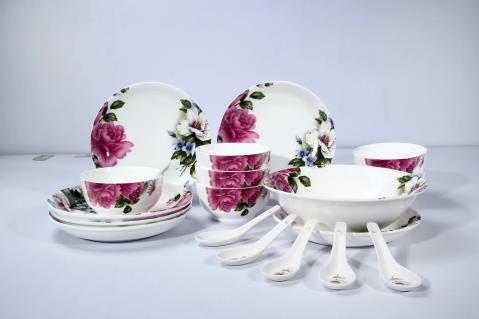 釉上彩光滑吗？如何辨别真伪优劣