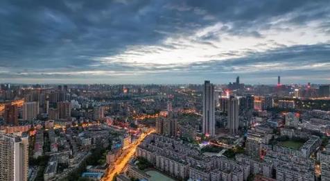 武汉春天几月升温2025?升温后如何应对花粉过敏