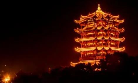 武汉2025年春节天气冷吗？春节旅游适合穿什么