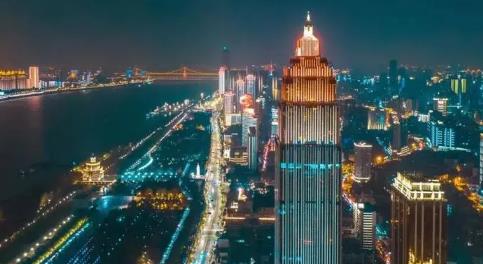 2025春节武汉多少度?天气会冷吗