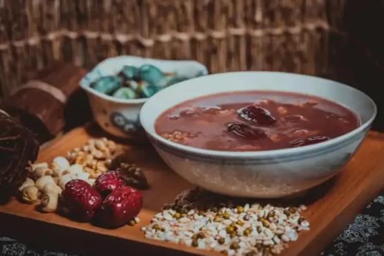 吃腊八粥有喜庆丰收之意吗?腊八粥为何成网红美食