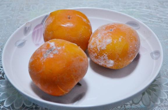 冻柿子可以蒸熟吃吗?蒸柿子更营养吗