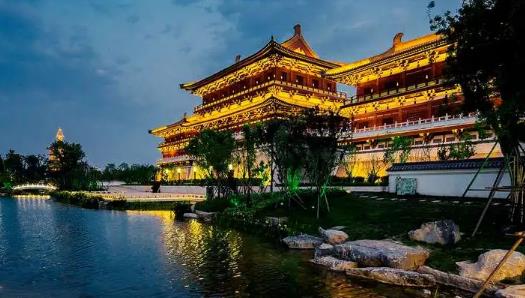 2025年2月洛阳冷吗?春节旅游穿什么合适