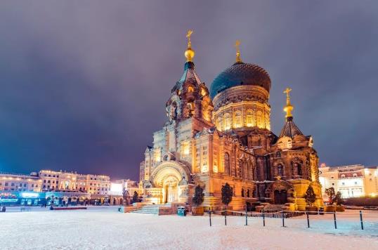 哈尔滨冬天要穿羽绒裤吗？羽绒裤怎么选保暖又显瘦