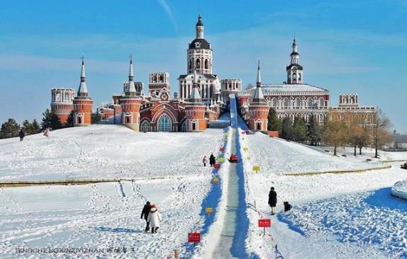 哈尔滨冬天可以穿裙子吗？冬季旅游穿搭攻略