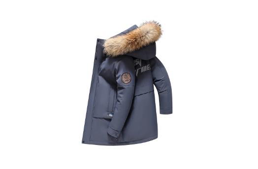 羽绒服里面穿几件衣服暖和？冬季叠穿技巧有哪些