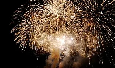 2025厦门方特跨年夜烟花几点开始？如何安排游玩路线