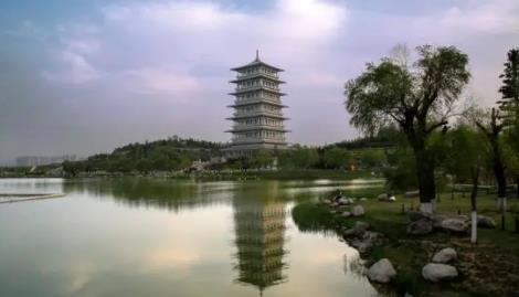 2025西安跨年夜倒计时在哪?烟花秀何处最佳