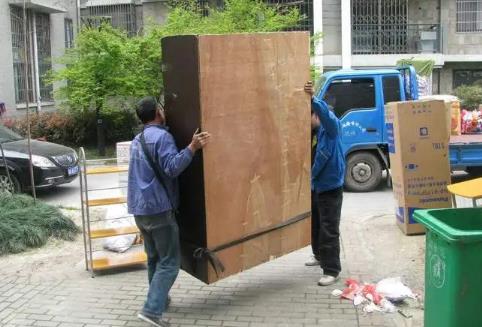 2025年腊月二十八宜入住新房吗?乔迁吉日如何选