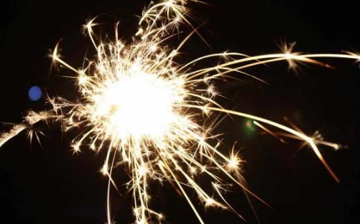 重庆2025跨年夜哪里看烟花？烟花秀最佳观赏点是哪里