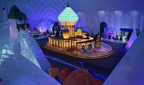 2025冰雪大世界市民票能给别人用吗？如何转让或使用限制