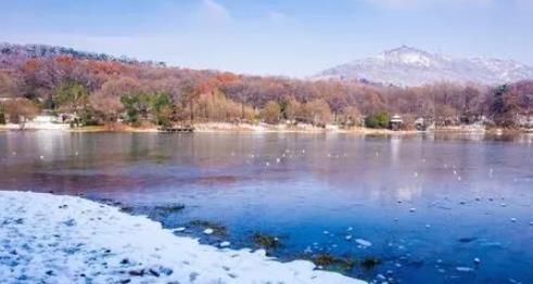 2025年元旦南京一般多少度?天气如何穿衣