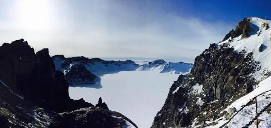 2025年春节去长白山费用高吗?春节长白山旅游贵不贵