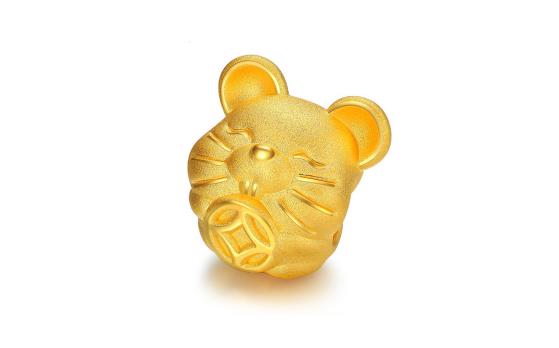 本命年能戴鸡饰品?2025鸡生肖运势如何