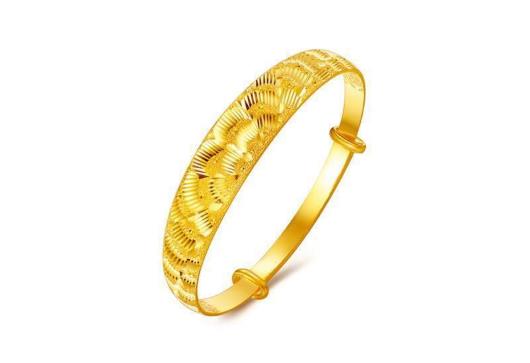 属龙要戴金镯子吗?2025年运势有何讲究