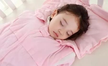 2025年百日宴哪天好?如何选热门吉日