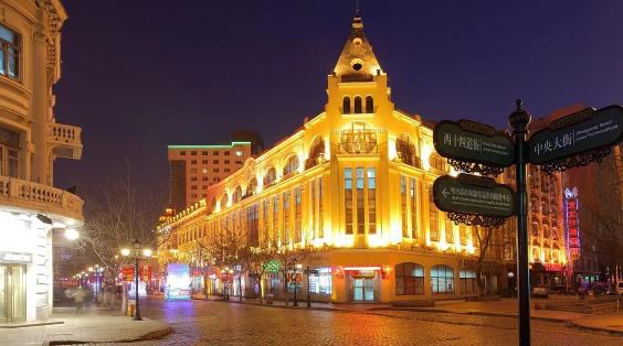 2025年哈尔滨12月一般多少度?冰雪大世界门票价格