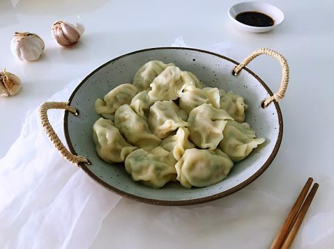 冬至吃饺子要烫烫的吗?烫嘴更养生吗