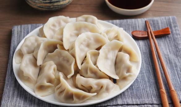 冬至饺子能隔夜吃吗?隔夜饺子怎么加热更健康