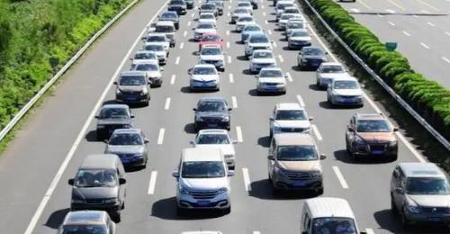 2025年元旦上高速几点不堵?如何错峰出行避拥堵