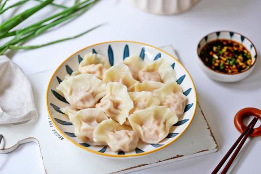 冬至没饺子能吃馄饨吗？馄饨是冬至热门替代吗