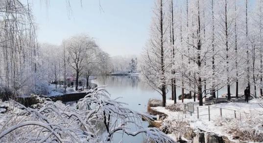 北方冬天白天冷还是晚上冷2025?夜间温差为何增大