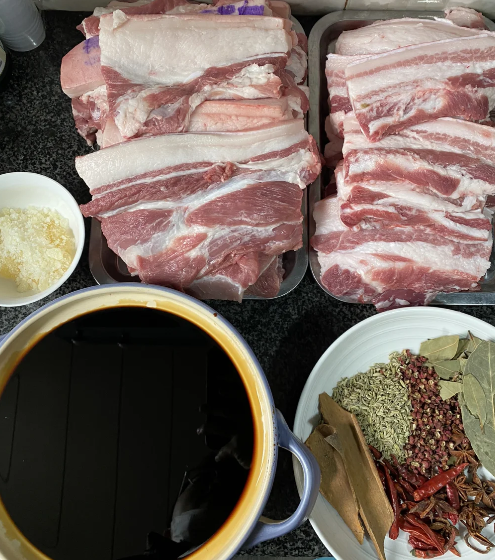 猪肉放酱油泡两天比腊肉香正常吗?如何制作更美味