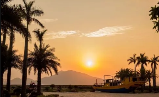 2025年香港澳门十一月冷吗？冬季旅游穿衣指南