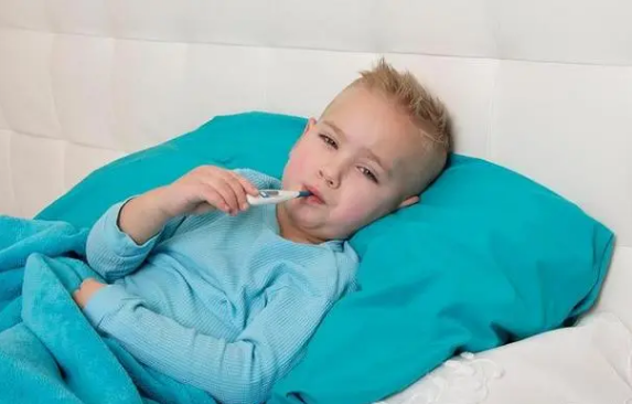 支原体肺炎只发烧不咳嗽正常吗?如何治疗和预防