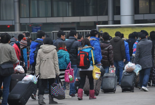 2025年春运几号到几号？抢票何时开始