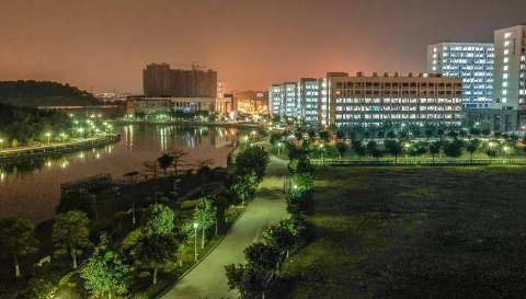 为什么广东十一月还很热?全国入冬失败了吗