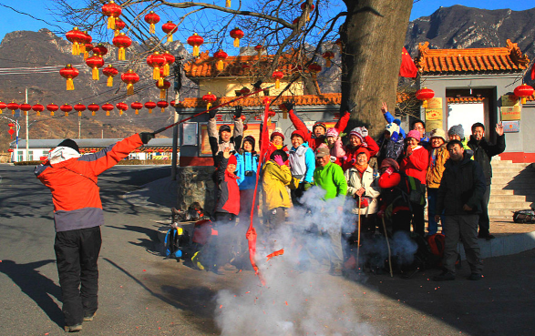 2025春节在一月还是二月?除夕为何不放假