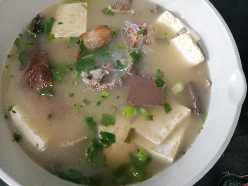 鸭血年糕汤十种绝味做法，鲜香软糯一学就会