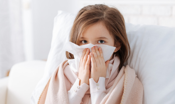 支原体肺炎吃红霉素还是阿奇霉素?儿童用药需注意什么