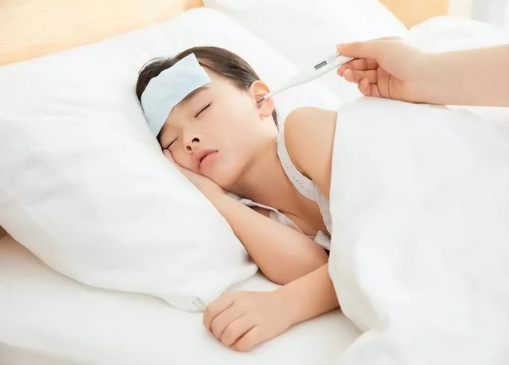 支原体肺炎发烧会超过35度吗?如何预防和护理