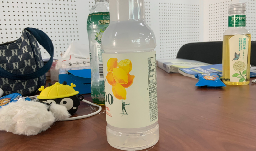 水溶c100放几天喝没事吗?过期饮用安全吗