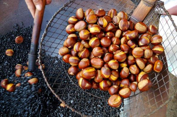 炒熟的板栗放了20天还能吃吗?如何判断板栗是否变质