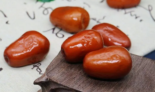 醉枣一个星期了能吃吗？孕妇能吃醉枣吗