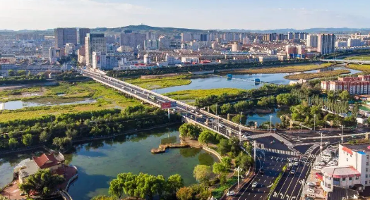 十一去赤峰好玩吗？草原秋色如何